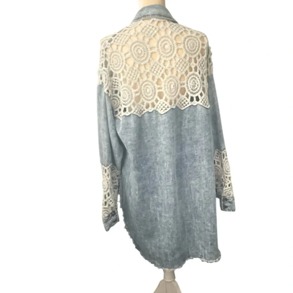 Oil & Hali Long Sleeve Shirt Women’s Button-Up Top, Casual, Raw Hem Sz M/L - Picture 9 of 9